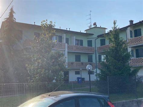 Vendita Appartamento Sissa Trecasali Trilocale In Via Ponticella