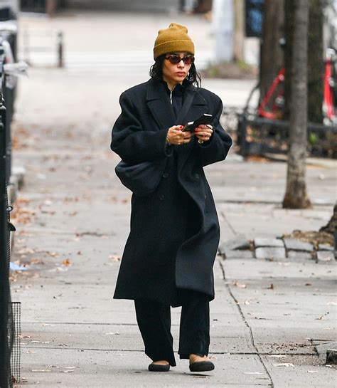 ZOE KRAVITZ Out and About in New York 03/05/2023 – HawtCelebs