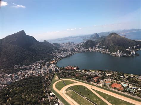 Lagoa Rodrigo de Freitas 🚁 : r/brasil