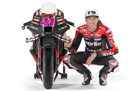 Foto Aprilia Pamerkan Skuad Motogp Siap Kembali Buru Gelar Dunia