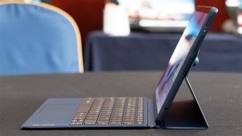 Lenovo IdeaPad Duet 3i hands-on review: Shaping up nicely | Expert Reviews