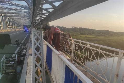 Tragiczny Wypadek Na Mo Cie Nad Rzek Narew Komenda Miejska