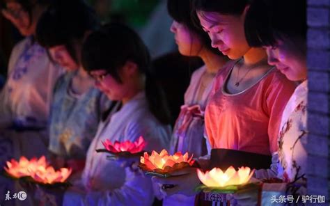 夜半燒紙錢，中元節要祭祖祈福？ 每日頭條