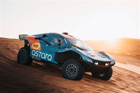 Laia Sanz encabeza la dupla femenina de Astara en el Dakar 2024 y sueña