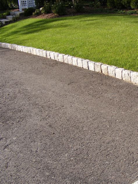 Landscaping Driveway Edging Ideas