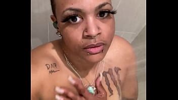 Showering At The Gym With Bobbi Jo88 XVIDEOS