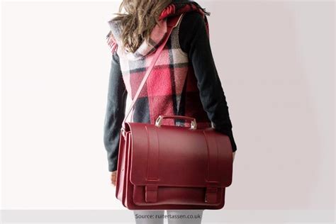 7 Ladies Leather Laptop Bag Patterns To Tote Your Laptop In