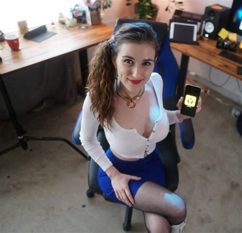 Piper Blush | Scrolller