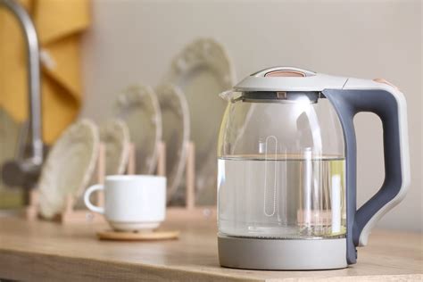 What Is a Cordless Kettle? Let's Find Out! - Flashy House