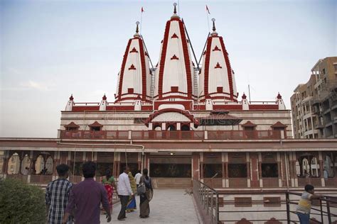 Templo De Iskcon Anantpur Andhra Pradesh La India Imagen De Archivo