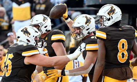 Gallery Youthful Wyoming Football Team Begins To Emerge