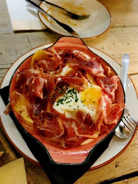 AMICIS - Updated February 2025 - 35 Photos & 17 Reviews - Plaza del ...