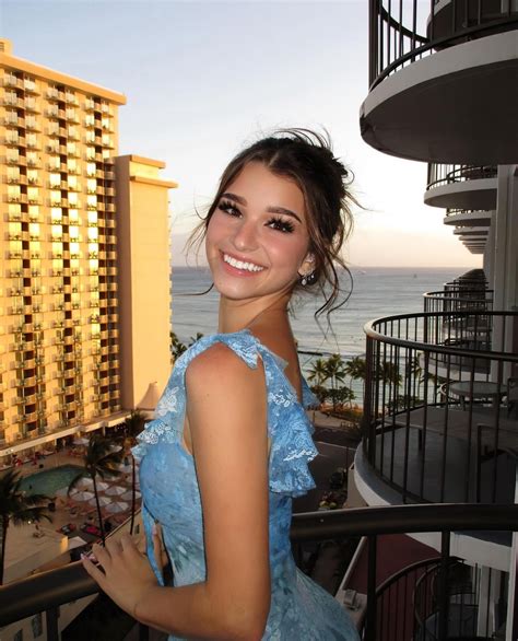 Artistic review and overview of The Beautiful R 18