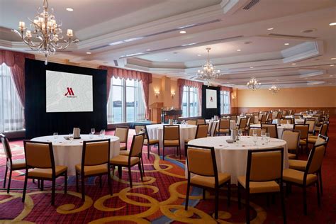 Halifax Marriott Harbourfront | Discover Halifax - BSL