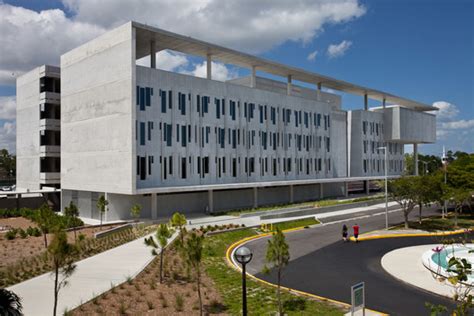 Miami Dade College Kendall Campus Perkins Will Plataforma Arquitectura