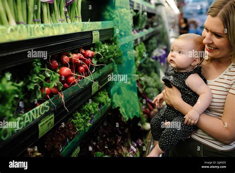 Child And Adult At Supermarket Hi Res Stock Photography And Images Alamy