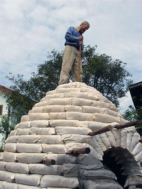 How To Build An Earthbag Dome For 300 Off Grid World