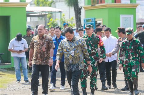 Pj Gubernur Jateng Pastikan Tanggul Jebol Sungai Wulan Demak Berhasil