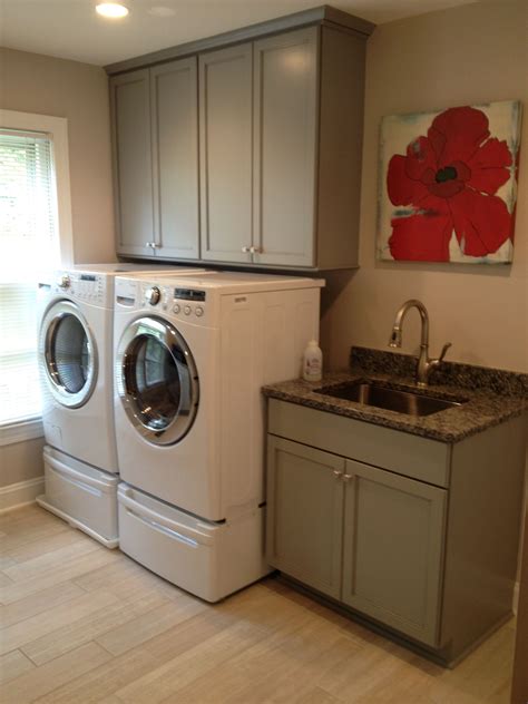 Best Washing Machine For Second Floor Laundry Room The Floors