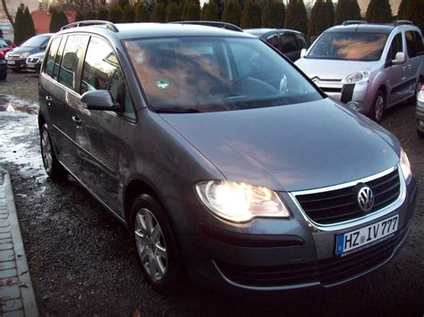 VW TOURAN 1 6 MPI stan idealny bez korozji serwisowany Głubczyce OLX pl