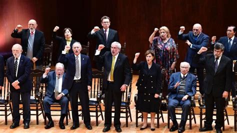 Rinden homenaje a León Portilla en la Sala Nezahualcóyotl de la UNAM