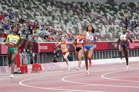 Jamaica Wins The Womens 4x100 Meter Relay While Italy Stunned The Men