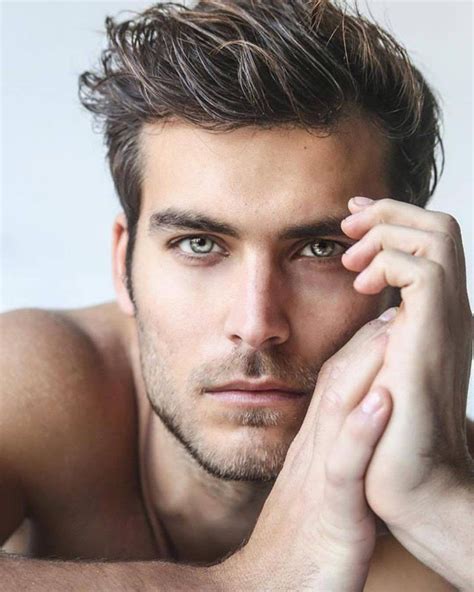 Hombres Guapos Estilos De Cabello Hombre