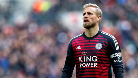 Peter Schmeichel Admits Desire to See Son Kasper Play for Manchester ...