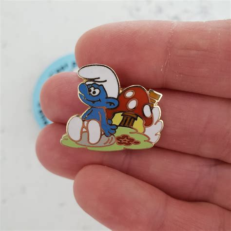 Smurf Pin Button It Is Not Easy To Be A Smurfette Smurf Etsy De