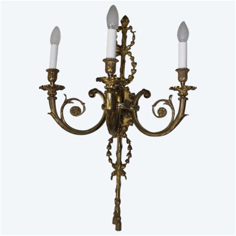 Paire D Appliques Style Louis Xvi En Bronze Cis Antikeo