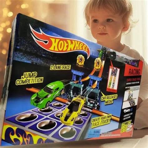 Гоночные треки Hot wheels с машинками Детский автотрек башня для гонок с пятью направлениями ID