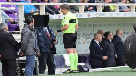 Napoli Bologna ecco chi sarà l arbitro a dirigere il match