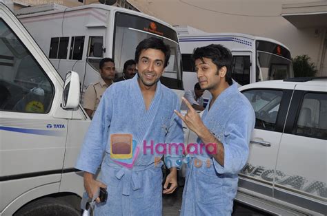 Ritesh Deshmukh Aashish Chaudhary On The Sets Of Double Dhamaal In