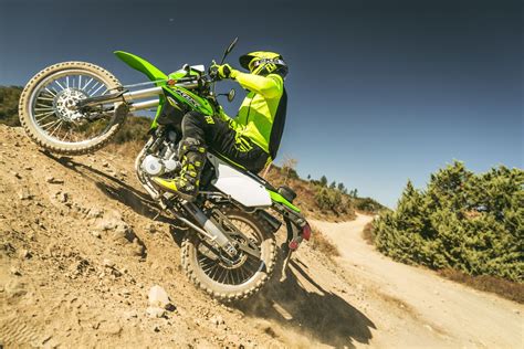 2018 Kawasaki KLX250 Review | 11 Fast Facts