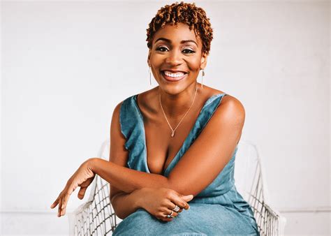 10 THINGS - Mignon | REGARD MAGAZINE