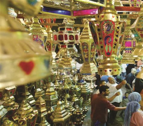 فوانيس رمضان تضيء شوارع وأزقة بيروت جريدة الصباح