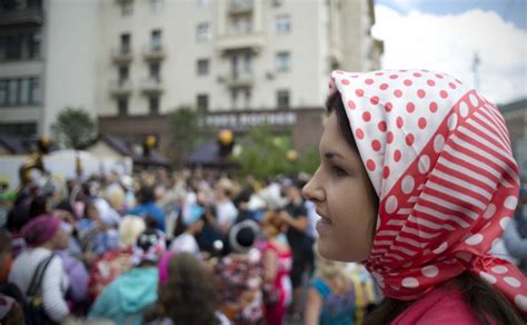 Russian Babushkas Take to the Street