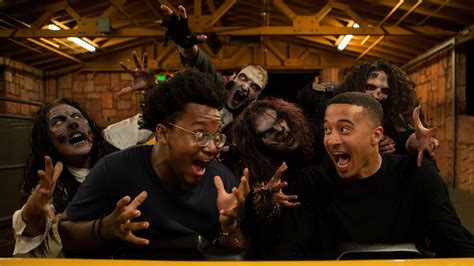 Six Flags Announces Hallowfest – Roller Coaster World