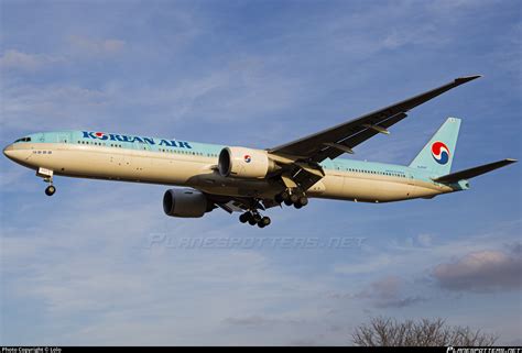 Hl Korean Air Boeing Er Photo By Lolo Id