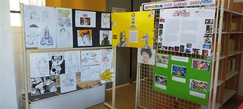 Exposition du club manga au CDI Collège Les Deux Canons