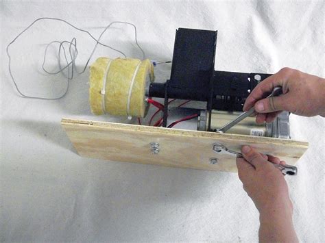 The Filabot Wee: A Filament Extruder | Make: