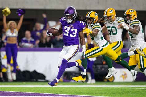 Green Bay Packers Vs Minnesota Vikings Game Review