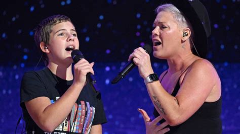 Pink Performs What About Us With Her Daughter Willow Sage At Dnc