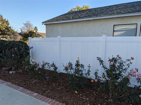 Vinyl fence landscaping, Vinyl fence, Fence landscaping