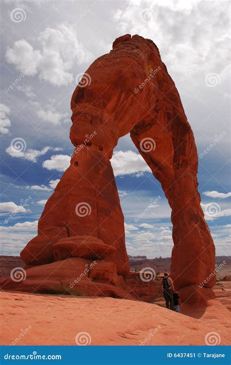 Delicate Arch in Moab, Utah Stock Image - Image of bending, landmark ...