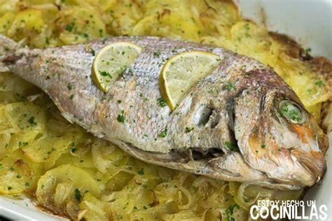 Receta De Besugo Al Horno Sencillo Sobre Una Cama De Patatas