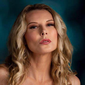 Savannah Costello Babe Page Watch This Supermodel On FreeOnes