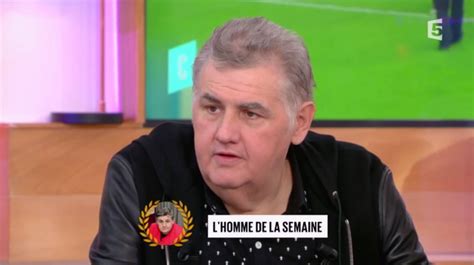 Pierre Ménès Explique Pourquoi Il Ne Regardait Pas Le Canal Football