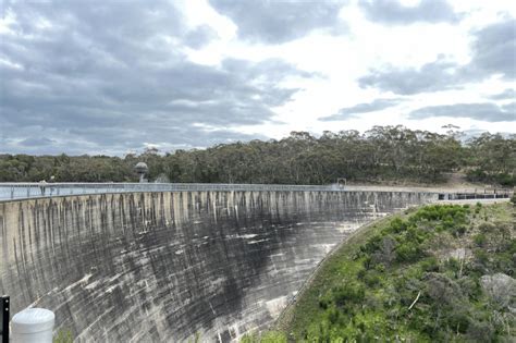 Why Visit the Whispering Wall in Southern Barossa