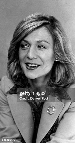 Hot Sexy Jessica Savitch Bikini Pics